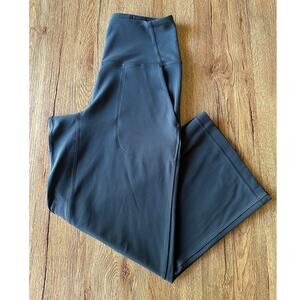 Lululemon Grey Wide Leg Cropped Yoga Pants Size 4